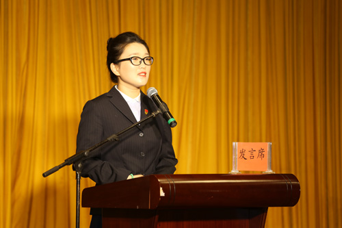 市南区民政局基层低保救助工作者矫薇莎宣讲