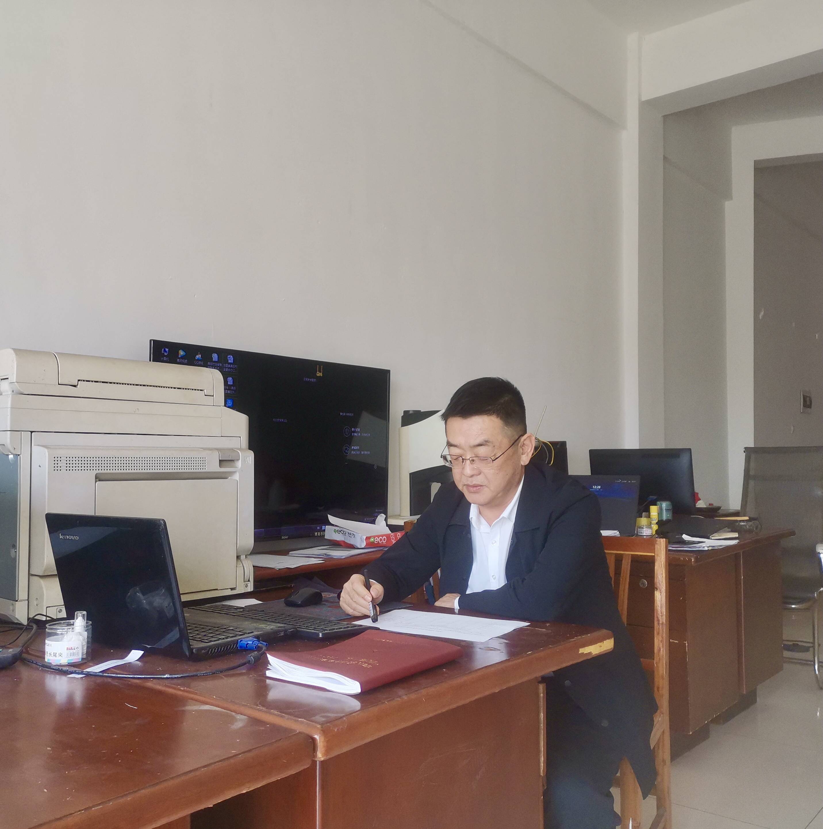 王明卿谋划发展新蓝图。
