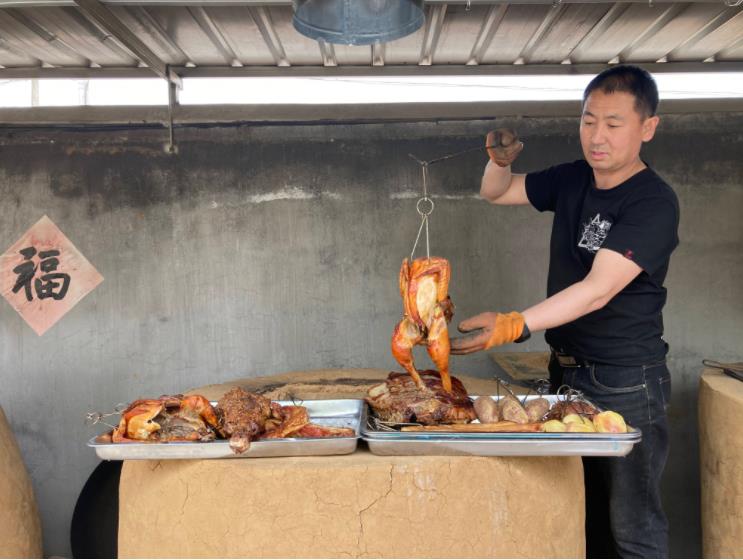 开云体育 开云平台乡村振兴“藏马当鲜”让农家乐处处飘香(图3)