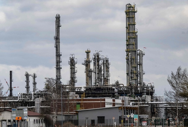 德国宣布“接管”俄石油在德子公司，俄方：非法