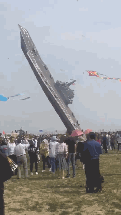[大众日报客户端·海报新闻]浩克山东丨潍坊的三月，没有什么是不能上天的……