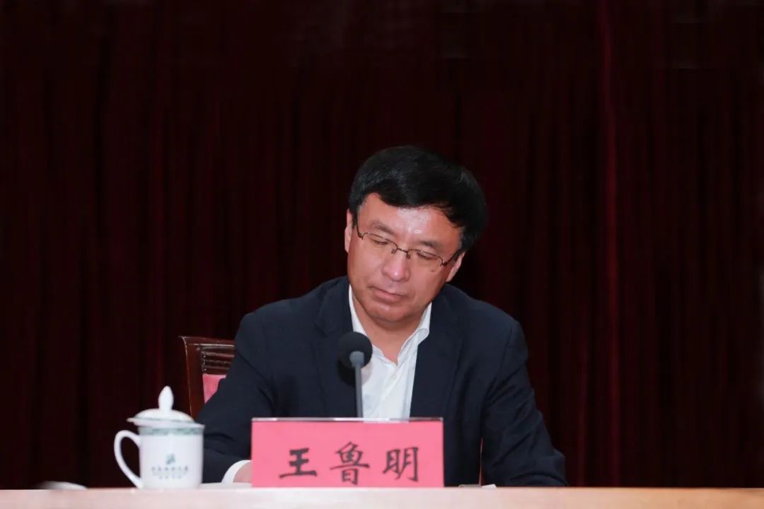 青岛时政■重返故地，威海市委原书记王鲁明出任青岛市委副书记