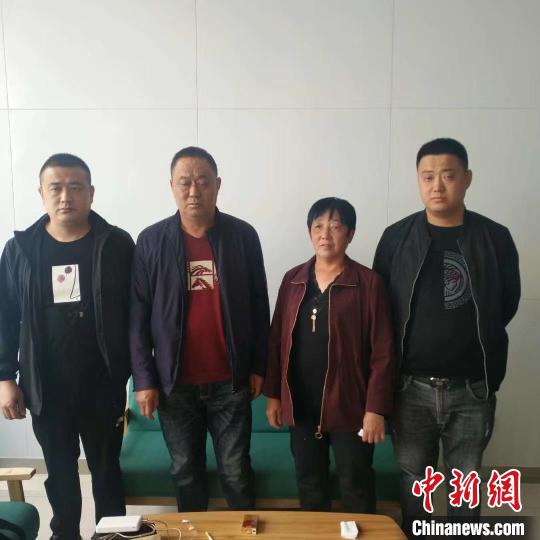 中国新闻网父亲:一看就是我儿子,内蒙古7个月大婴儿被拐33年终回家