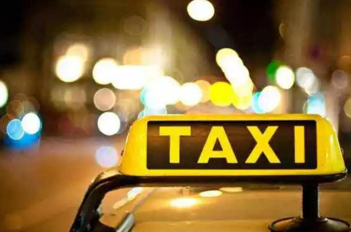 ?新华社|吐槽挣不到钱，传统出租车行业老大难问题怎么破？