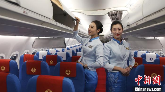 中国新闻网|中国ARJ21客机已交付38架 通航64城载客逾130万人次