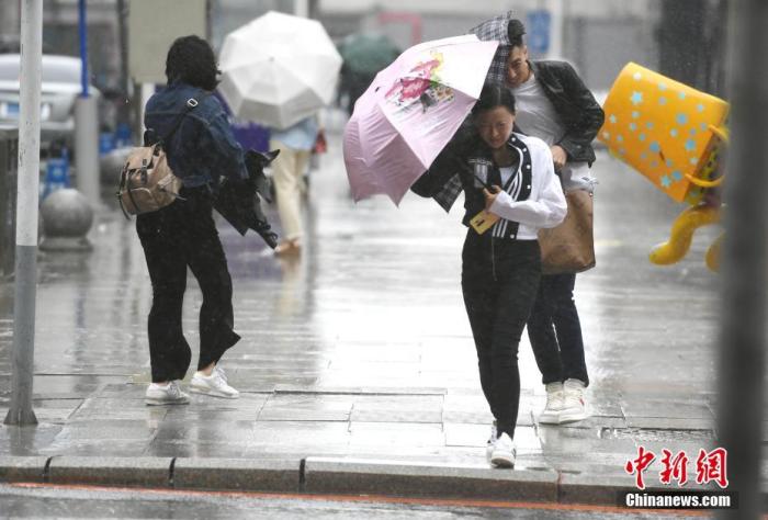 中国新闻网|华北黄淮等地将有霾，今天山东半岛部分地区有5～7级风