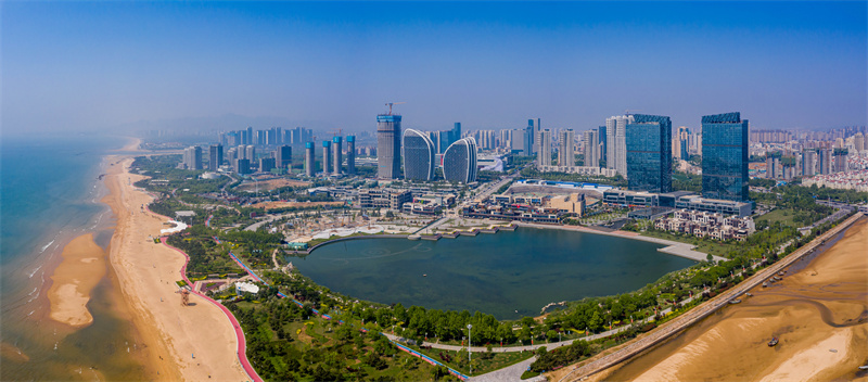 活力迸发的隐珠街道。