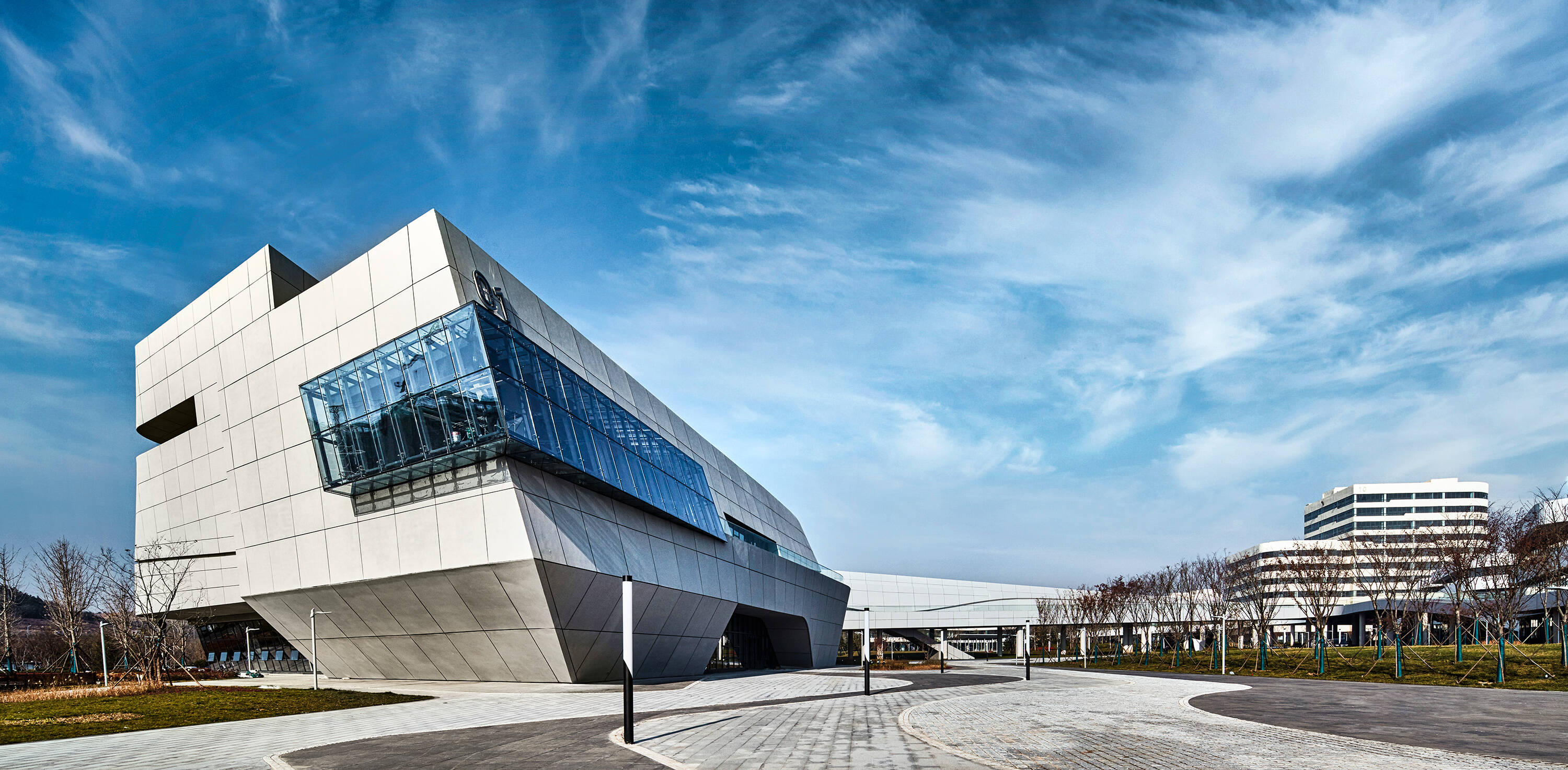 清华青岛艺术与科学创新研究院艺术与科学体验中心。