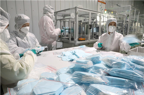 东营红星劳保用品有限责任公司正在加紧生产