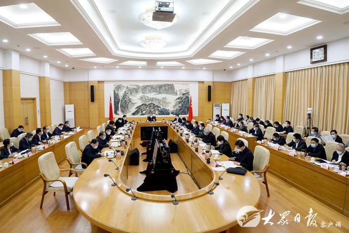 省委常委会召开会议 认真学习习近平总书记在中共中央政治局常委会会议上的重要讲话精神