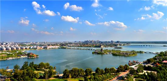 大众日报客户端·海报新闻■齐鲁政情丨山东这个市委书记请企业来揭“短”挑“刺”，结果“亮”了