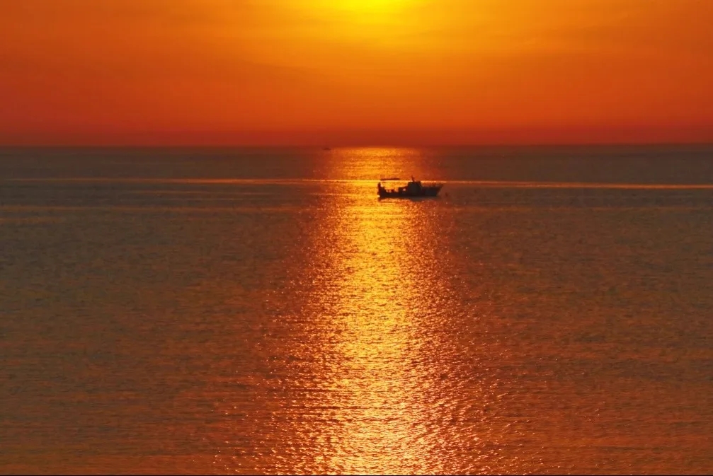 『大众日报客户端·海报新闻』好客山东丨不出国!把山东的宝藏海岛推荐给你!