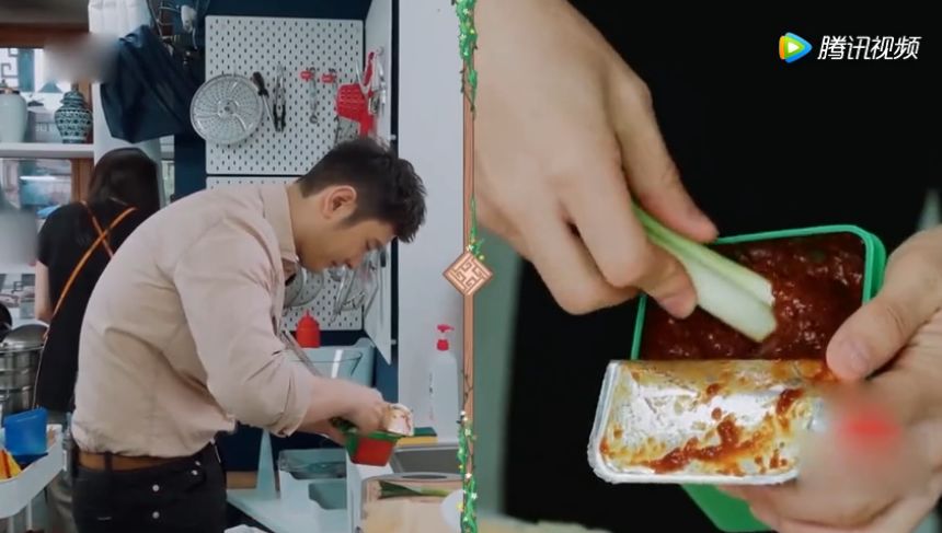 大众日报客户端·海报新闻好客山东丨山东人对大葱的眷恋,大概几十个酱缸也盛不下