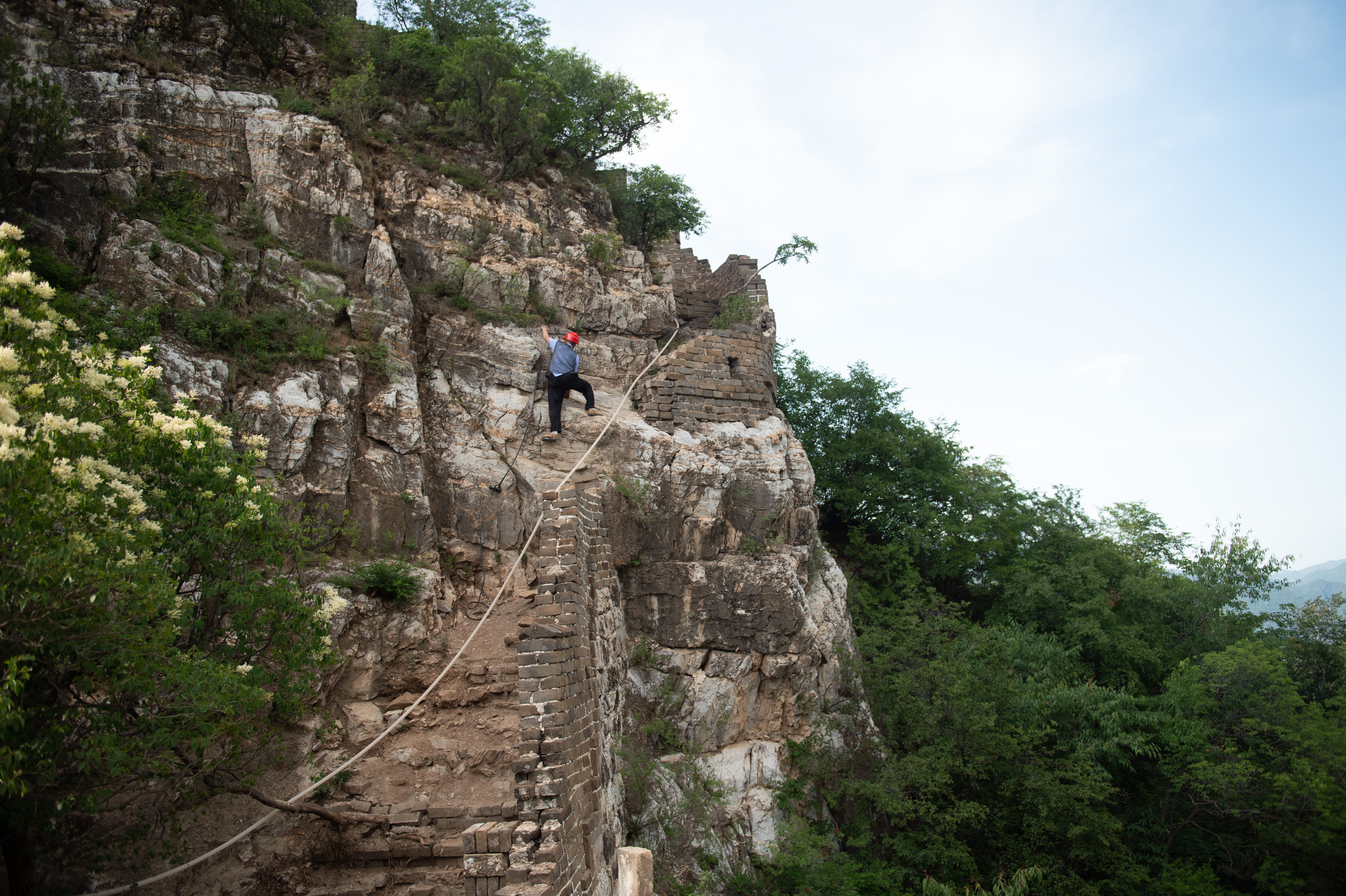 大众报业·大众日报镜头里的华夏丨希望与前行，这是愈挫愈勇的中国