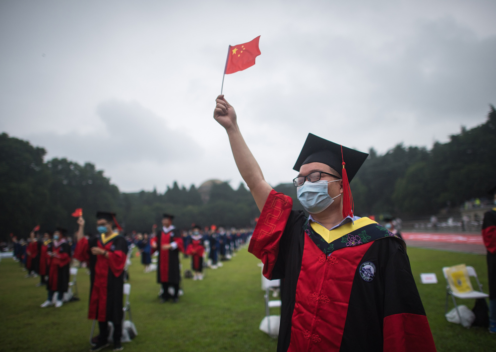 大众报业·大众日报客户端镜头里的中国|“我要飞得更高”