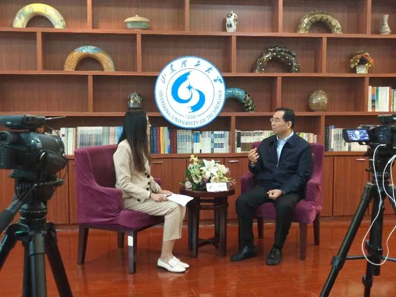 启动仪式结束后，大众日报客户端对山东理工大学党委书记吕传毅进行了视频专访。
