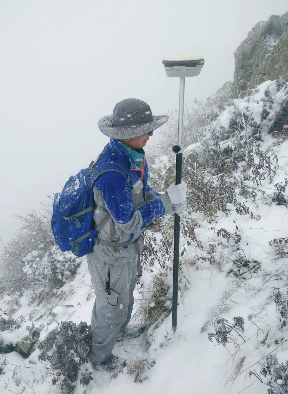 冬奥会几条高山滑雪索道是这只山东队伍“画”出来的谈球吧体育(图1)