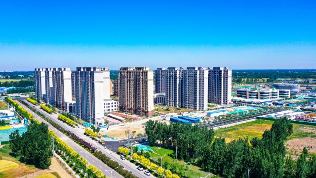 带装修交房、配备直饮水，起步区首批市民搬进鹊华九里居