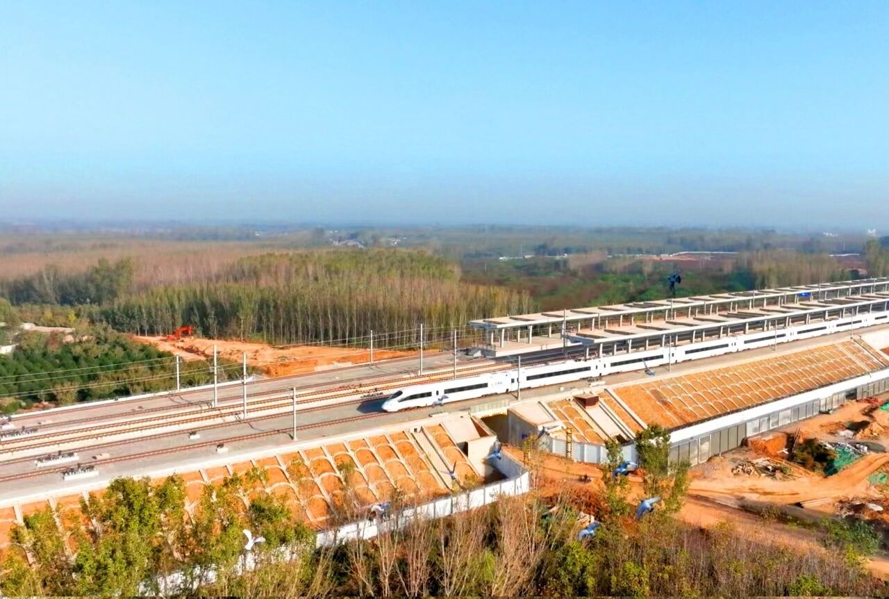 济郑高铁全线贯通，山东高速铁路运营里程跃居全国第1位