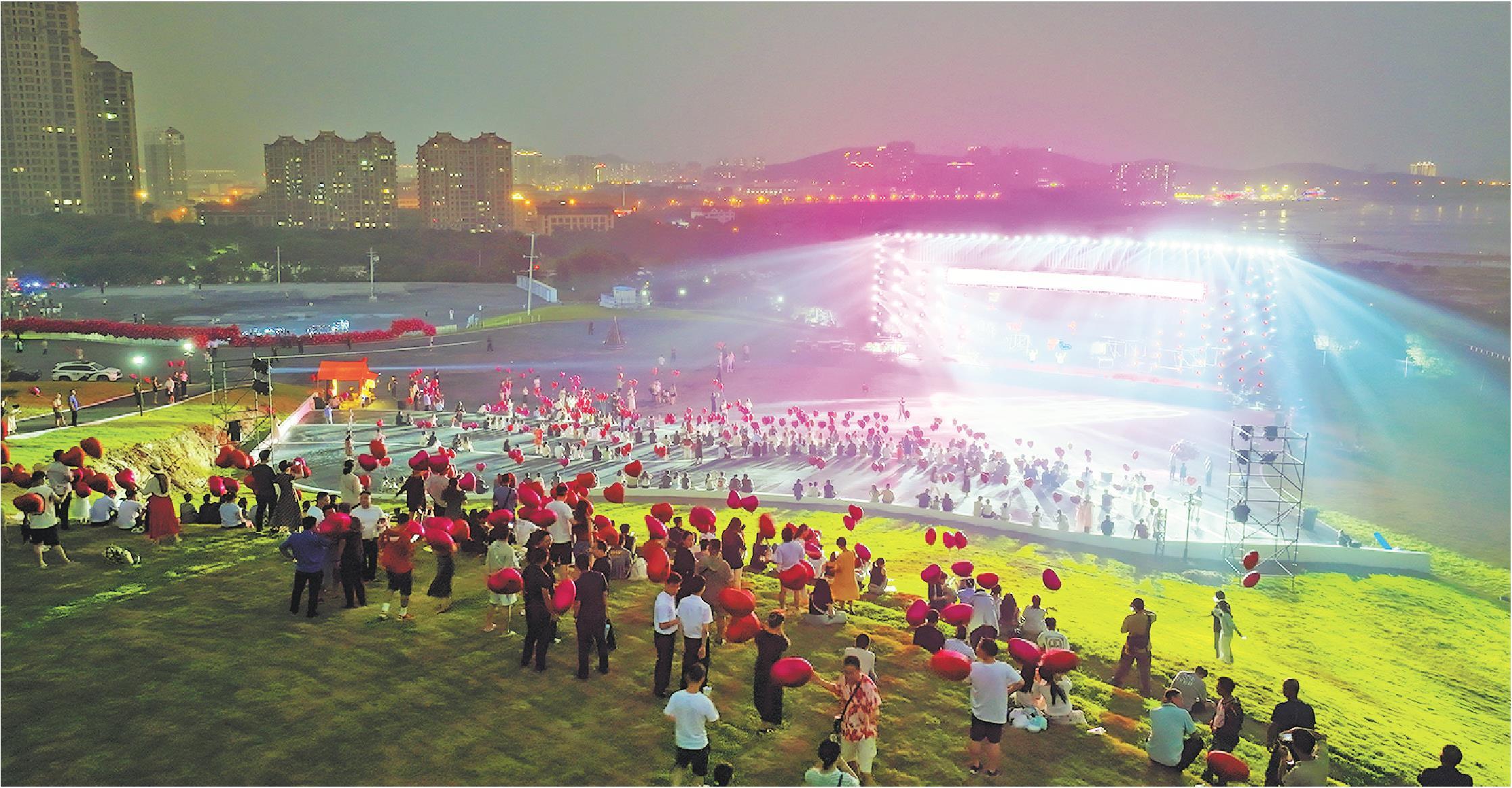 “夜肆威海”展示城市魅力与活力